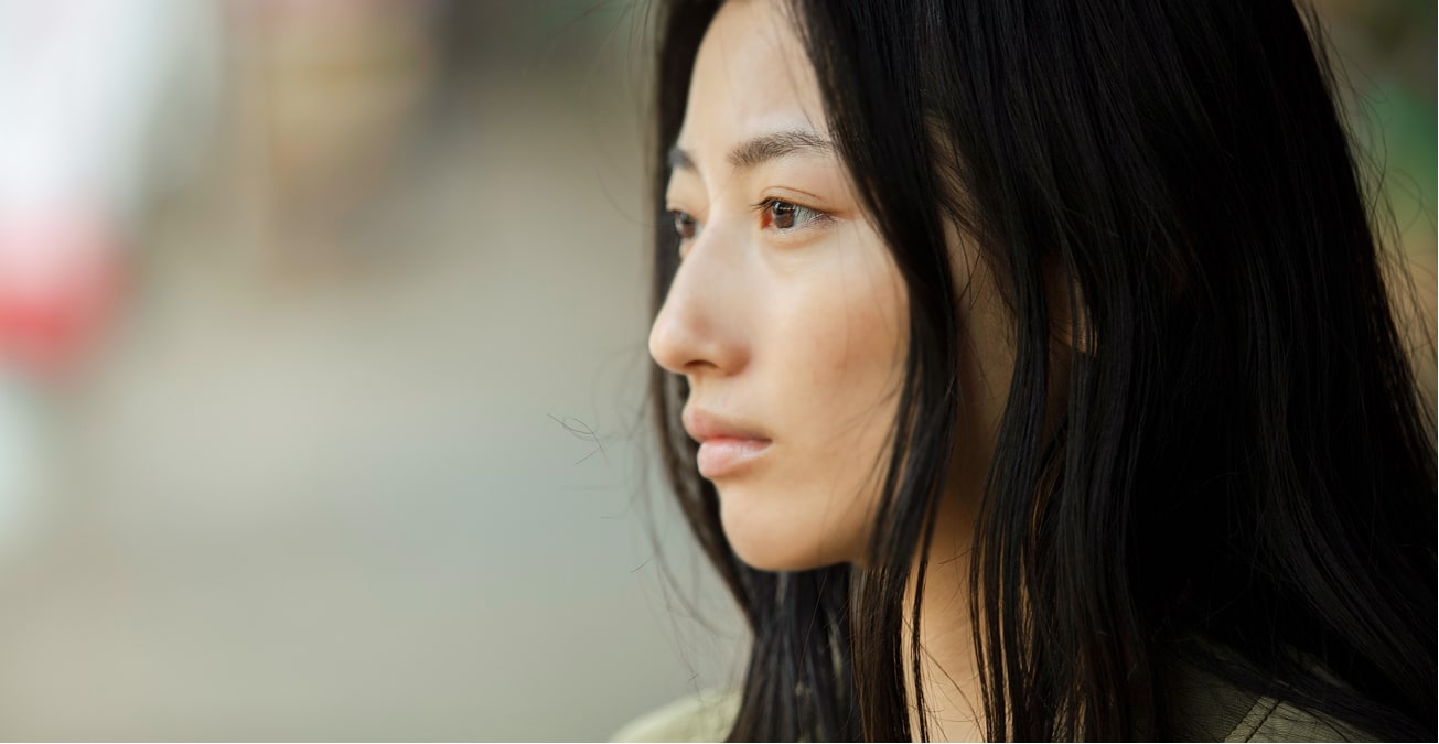 川島鈴遥